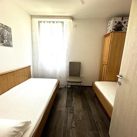 Villino Nord 330a2 Daire *