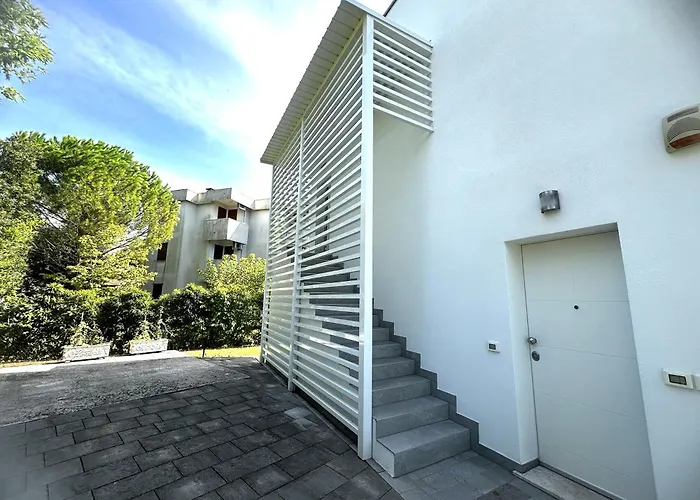 Villino Nord 330a2 * 比比翁